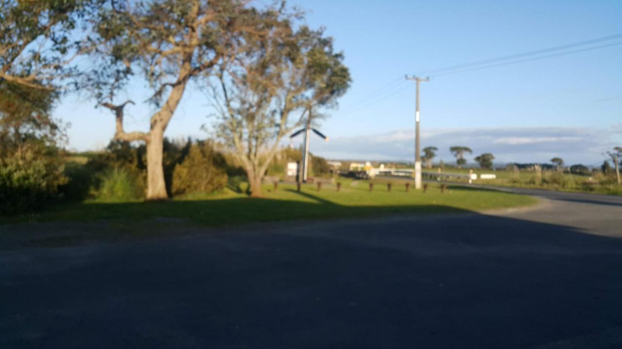 Waipapakauri Hotel Esterno foto